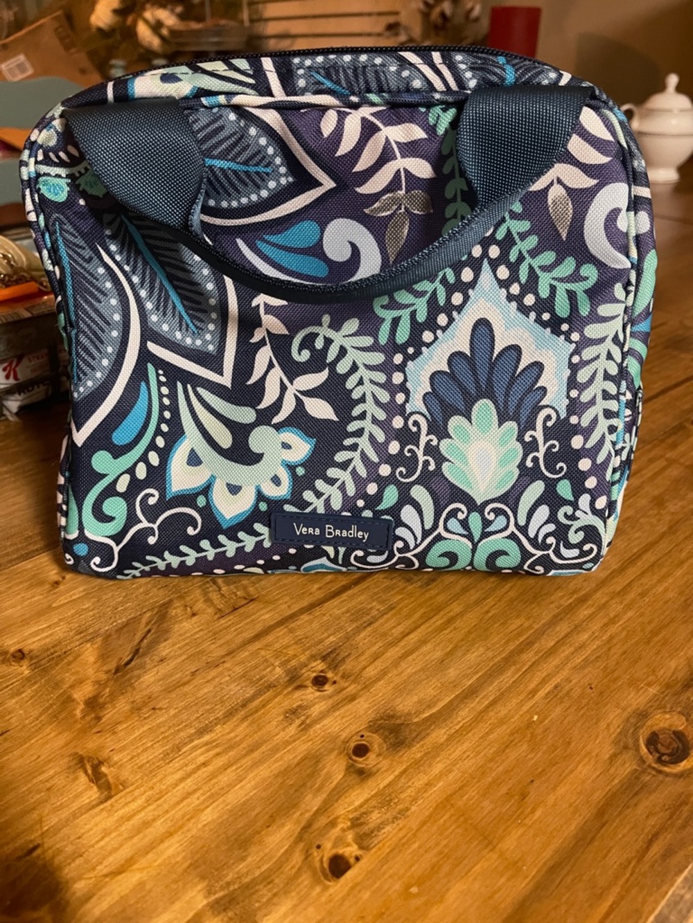 Vera Bradley Navy Teal Paisley insulated lunch bag